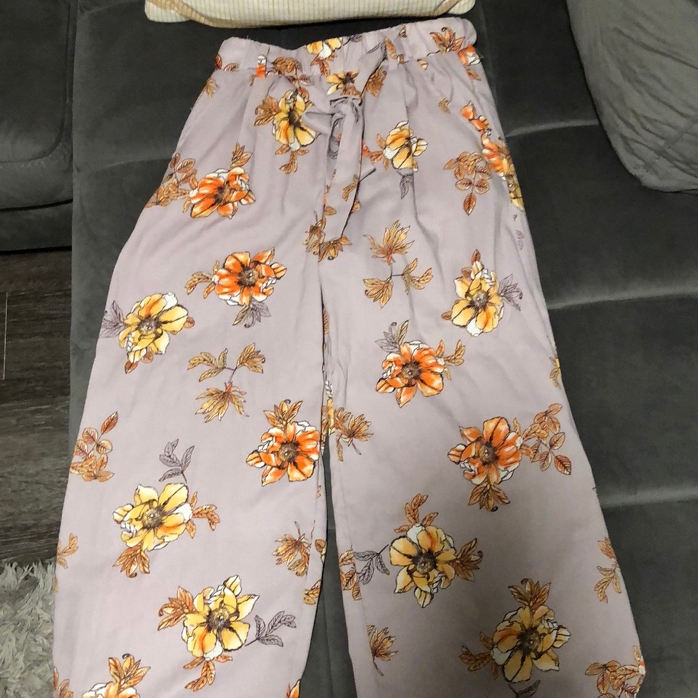 Lilac and flower flowy pants